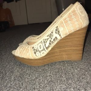 American Eagle wedge heels
